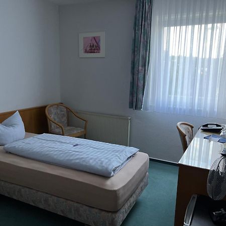 Niebuhrs Hotel ฟรีดริชสดอร์ฟ ห้อง รูปภาพ