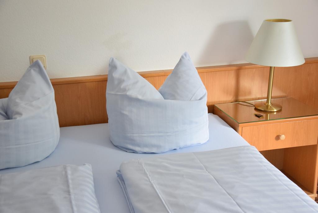 Niebuhrs Hotel ฟรีดริชสดอร์ฟ ภายนอก รูปภาพ
