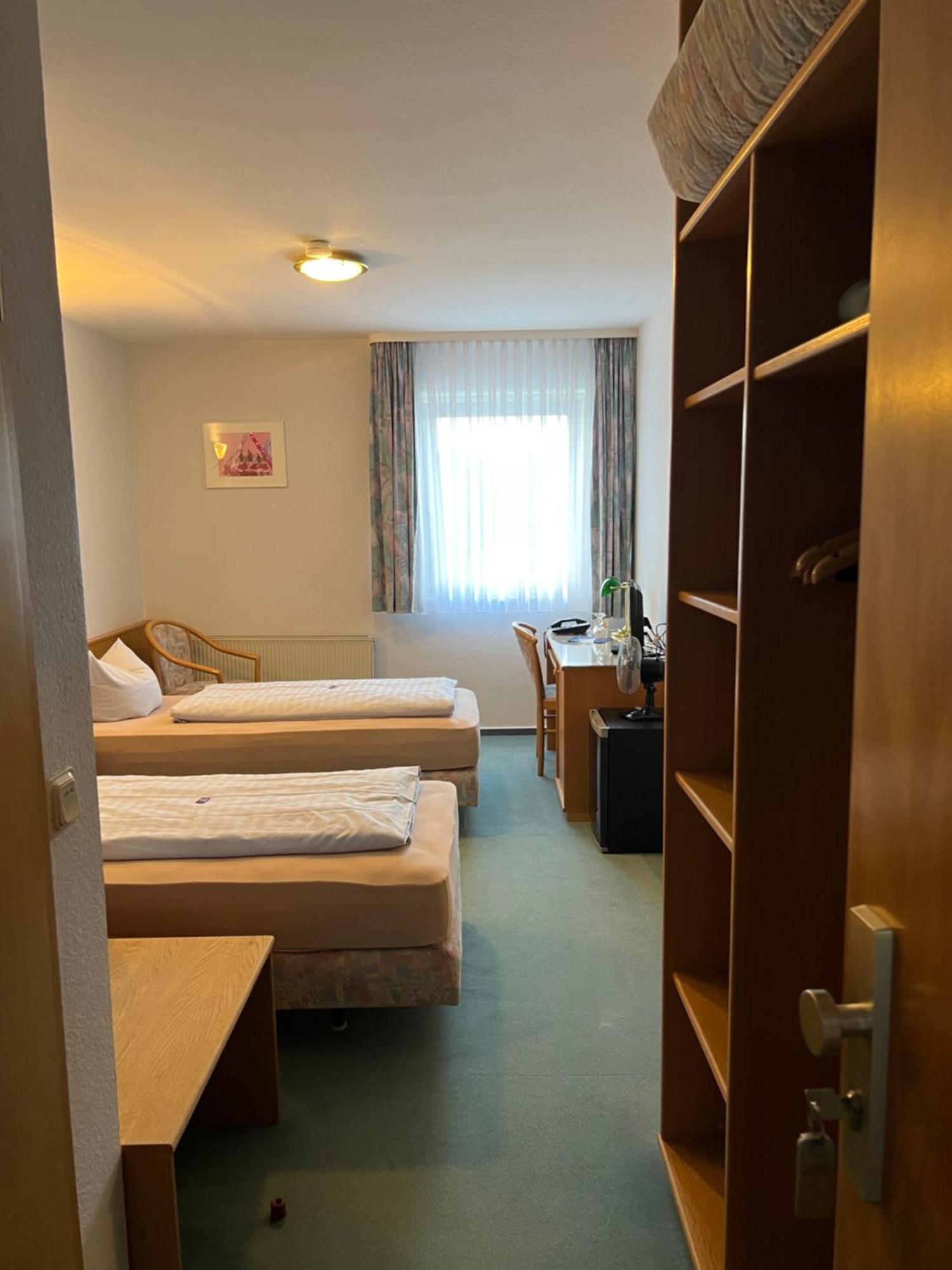 Niebuhrs Hotel ฟรีดริชสดอร์ฟ ห้อง รูปภาพ